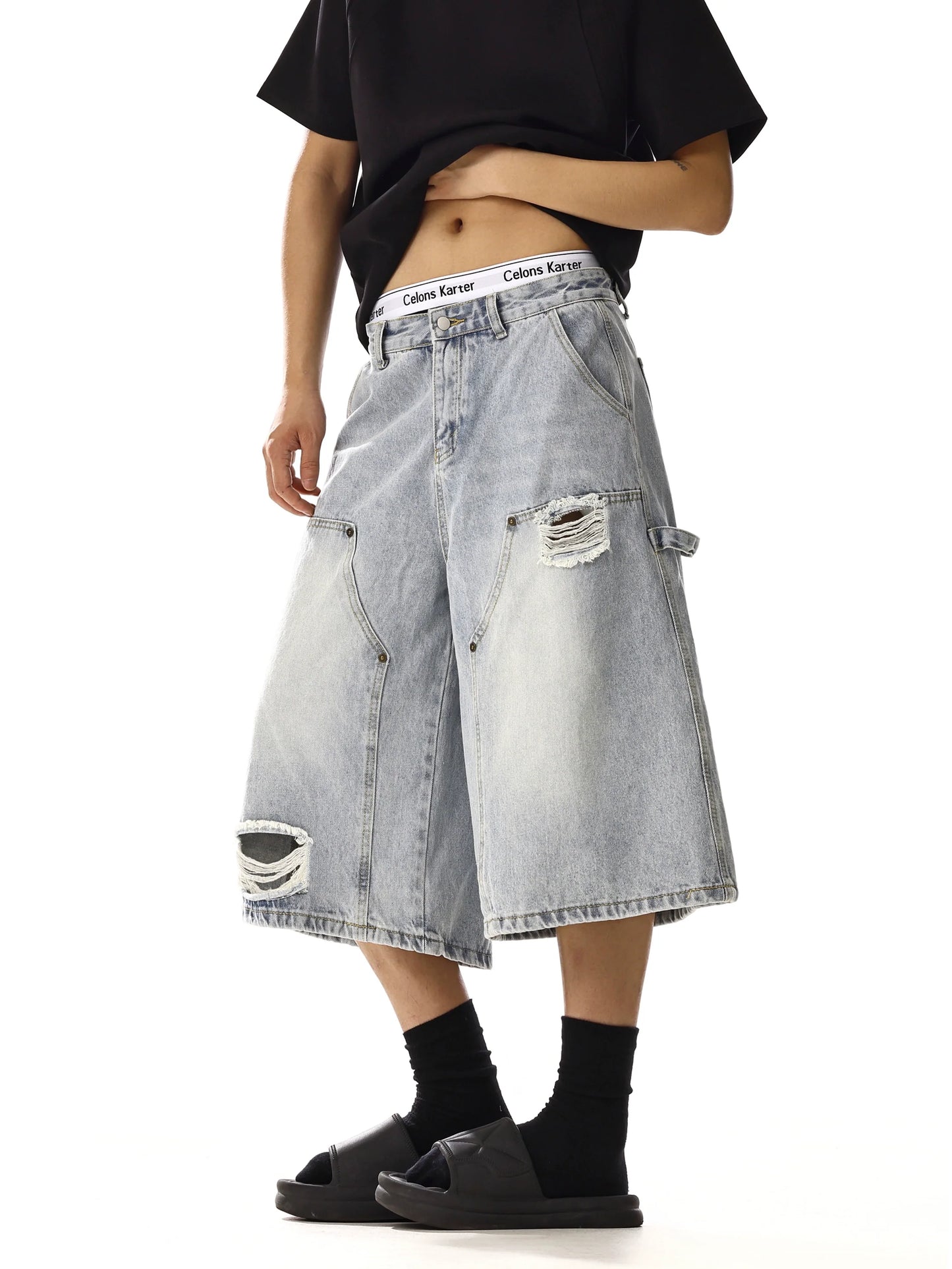 DOUBLE KNEE DAMAGE DENIM SHORTS
