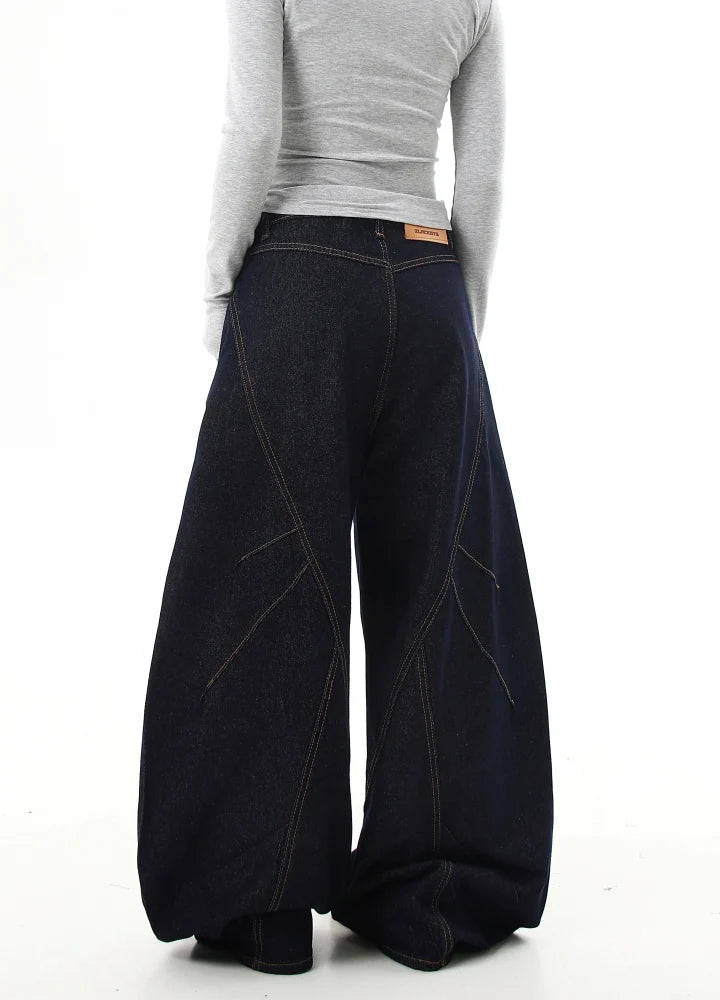 Hem point button design balloon wide silhouette denim pants