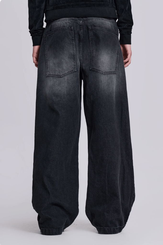 《Jaded London》Washed Black Colossus Jeans