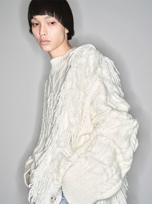 Heavy silhouett chanky knit white