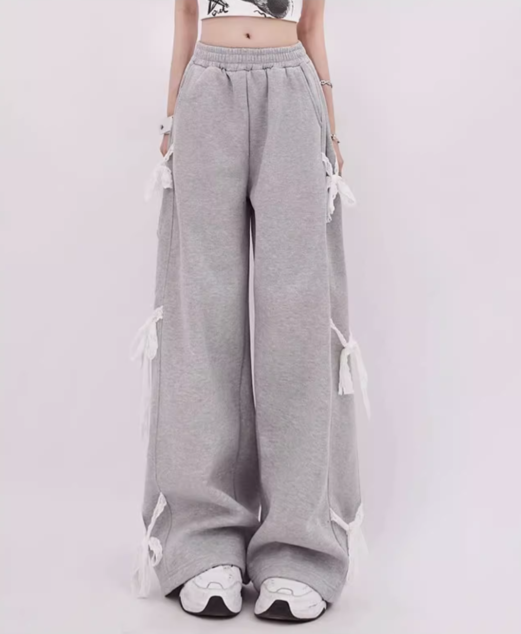 Side ribbon design sweat pants