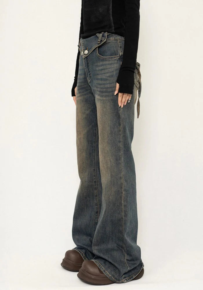 Grunge dull wash processing flared silhouette classic denim pants