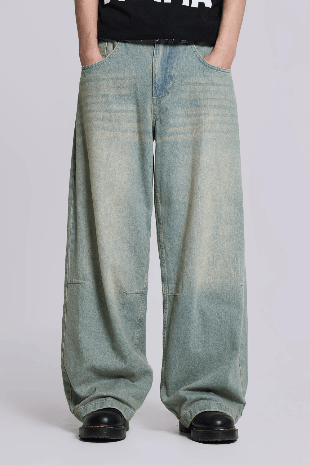 《Jaded London》Light Wash Colossus Fit Jeans