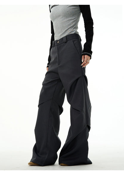 Twisted design loose fit pants