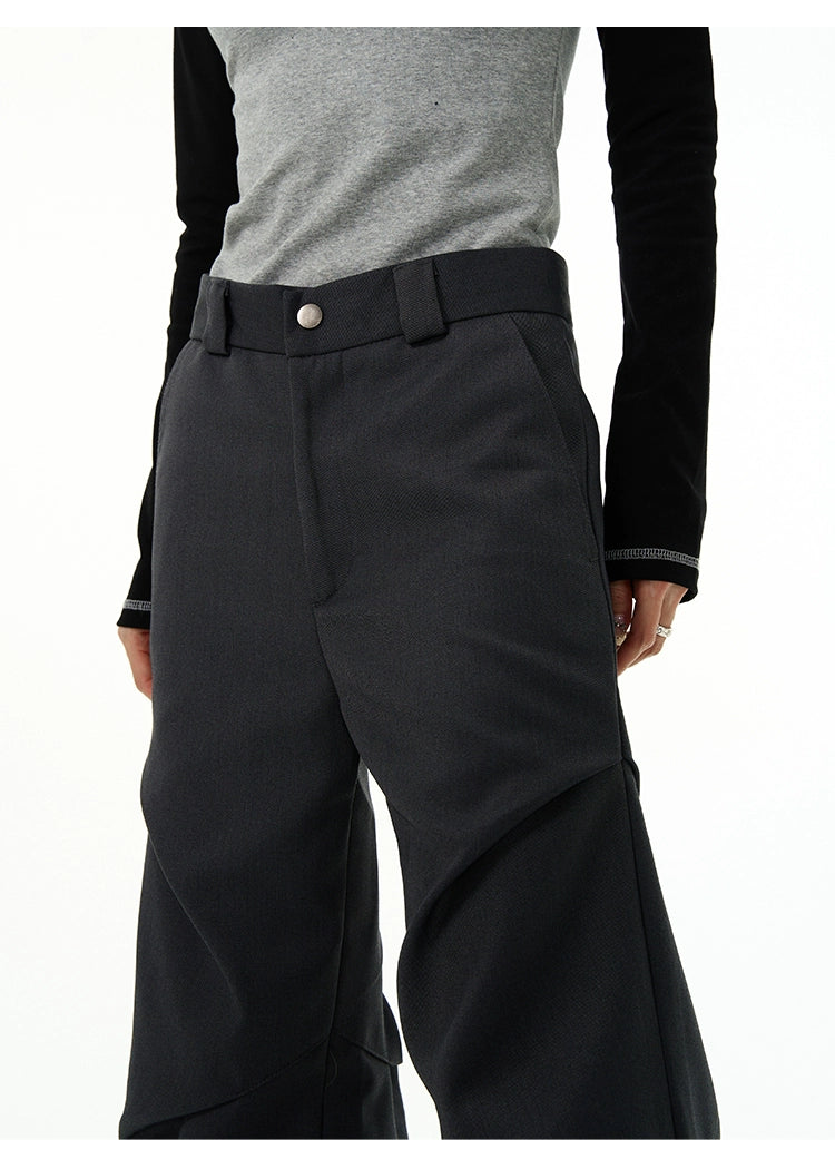 Twisted design loose fit pants