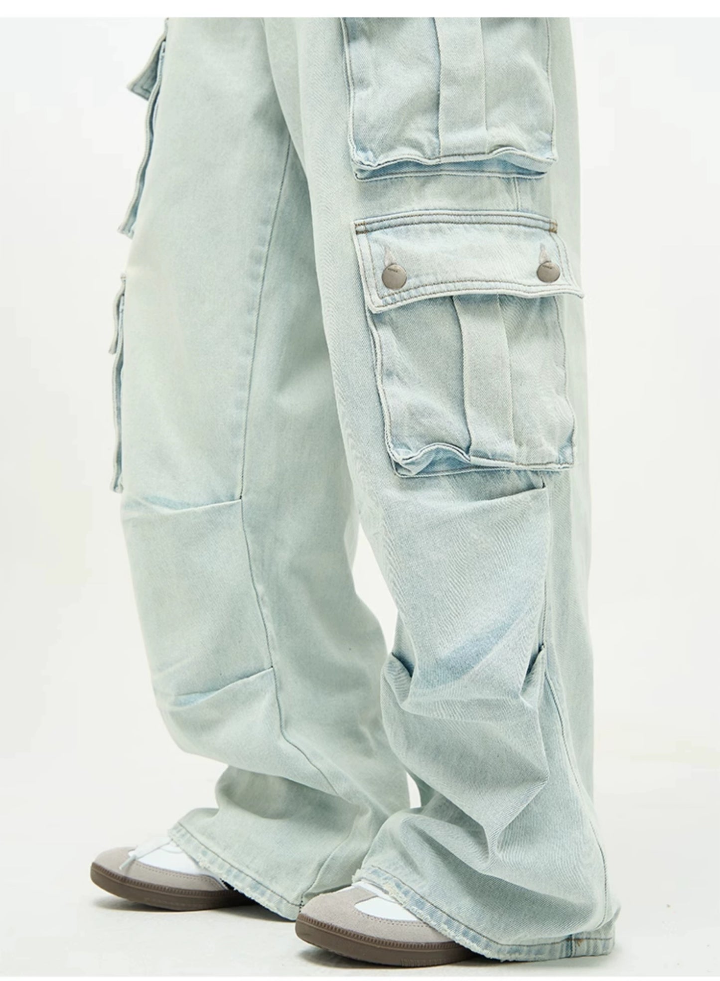 Multi pocket cargo denim