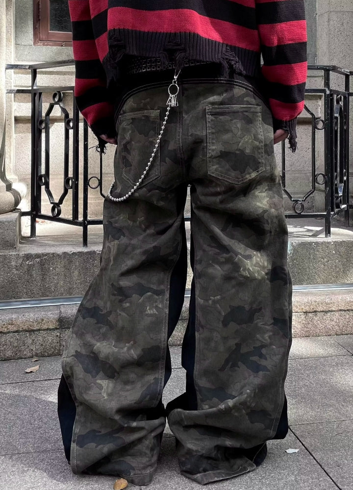 Special glossy design sideline tech denim pants