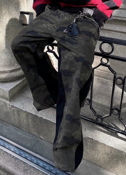 Special glossy design sideline tech denim pants